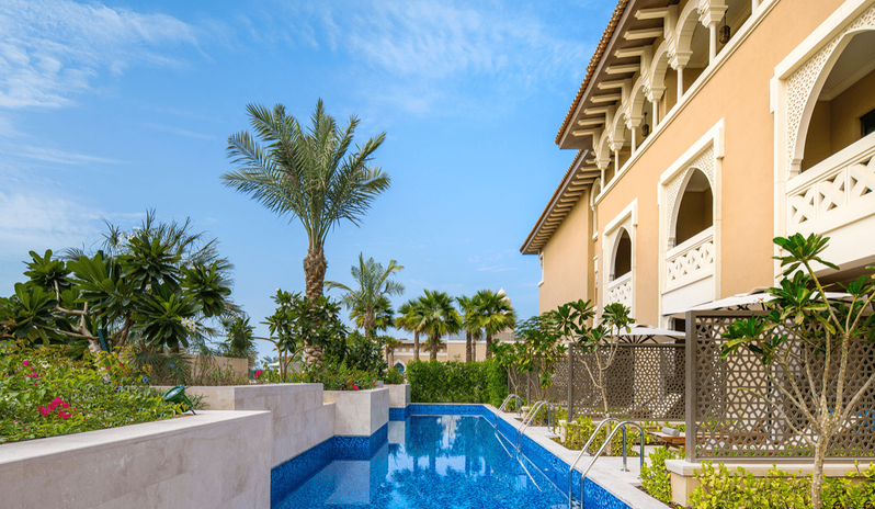 One Bedroom Family Suite Pool Access 4_15184